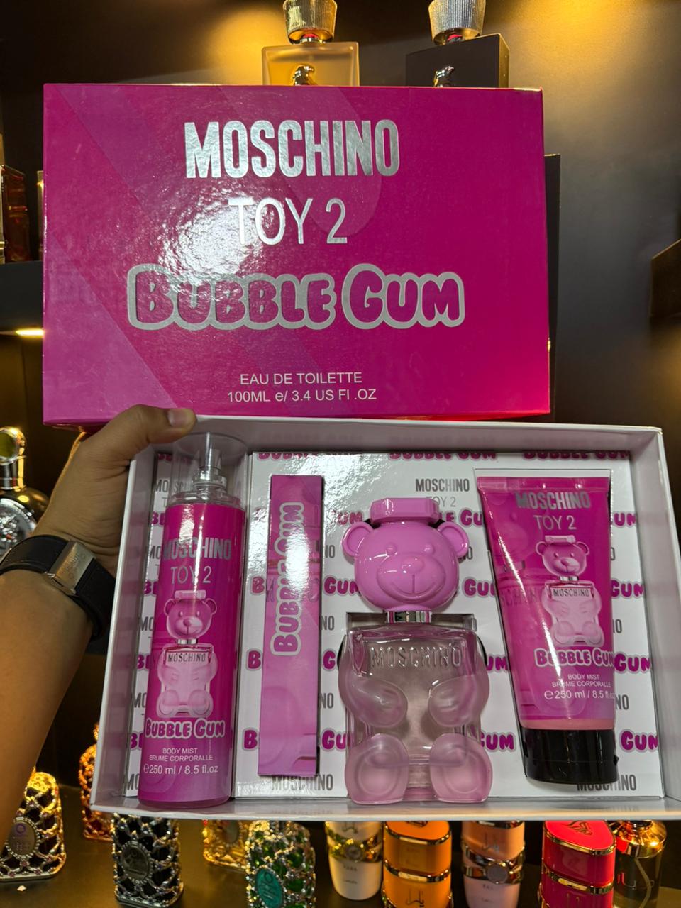 COMBO MOSCHINO