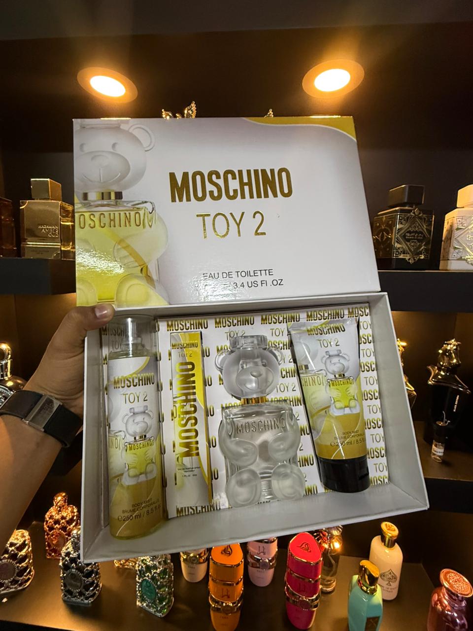 COMBO MOSCHINO